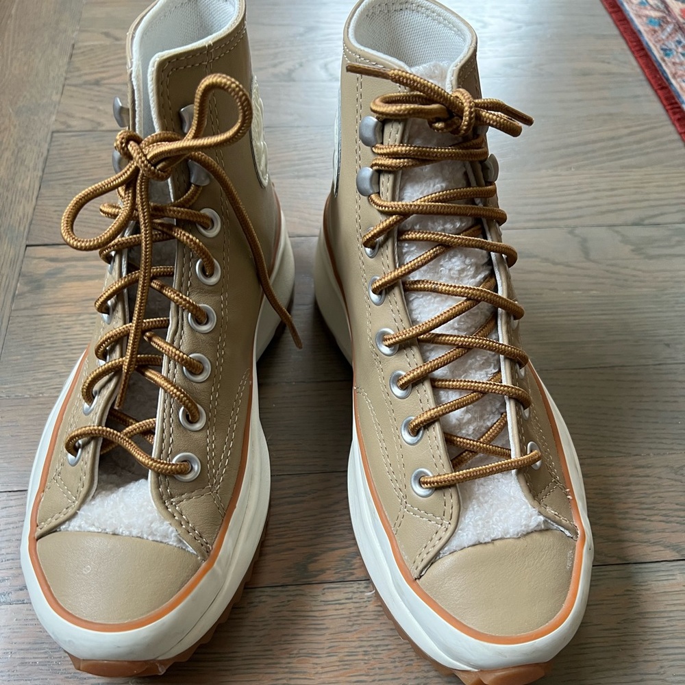 Converse Sherpa platform sneaker